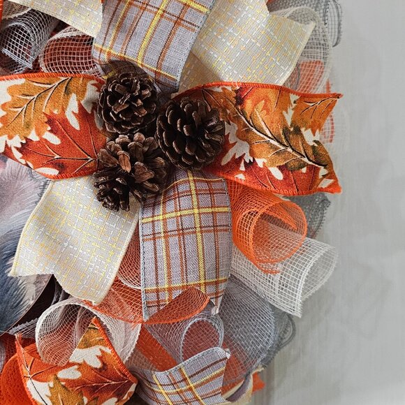 🍁🐿️ Fall Squirrel Welcome Wreath | Woodland Autumn Mesh Door Decor w/ Acorns & - Picture 5 of 6